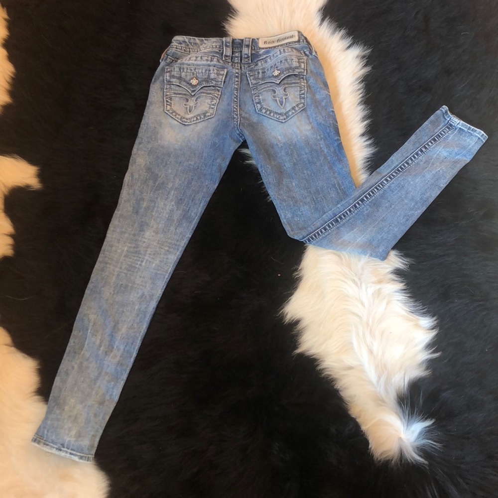 Size 26 skinny jeans rock revivals